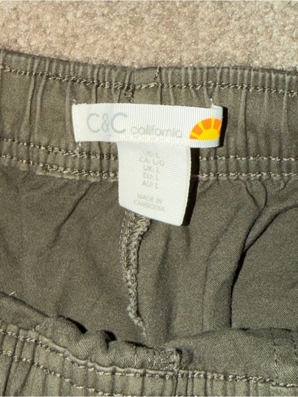 Green pants ! - Picture 3 of 3